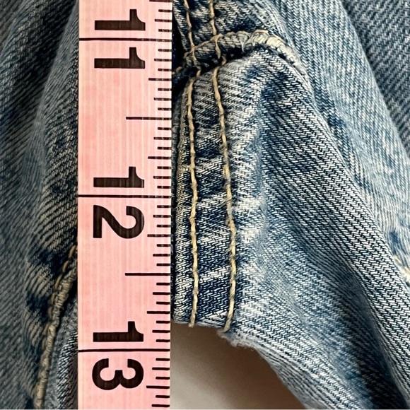 Women’s Garage Denim Jean Cutoff Distressed Light Wash Shorts Size 11 High Rise - Picture 4 of 12